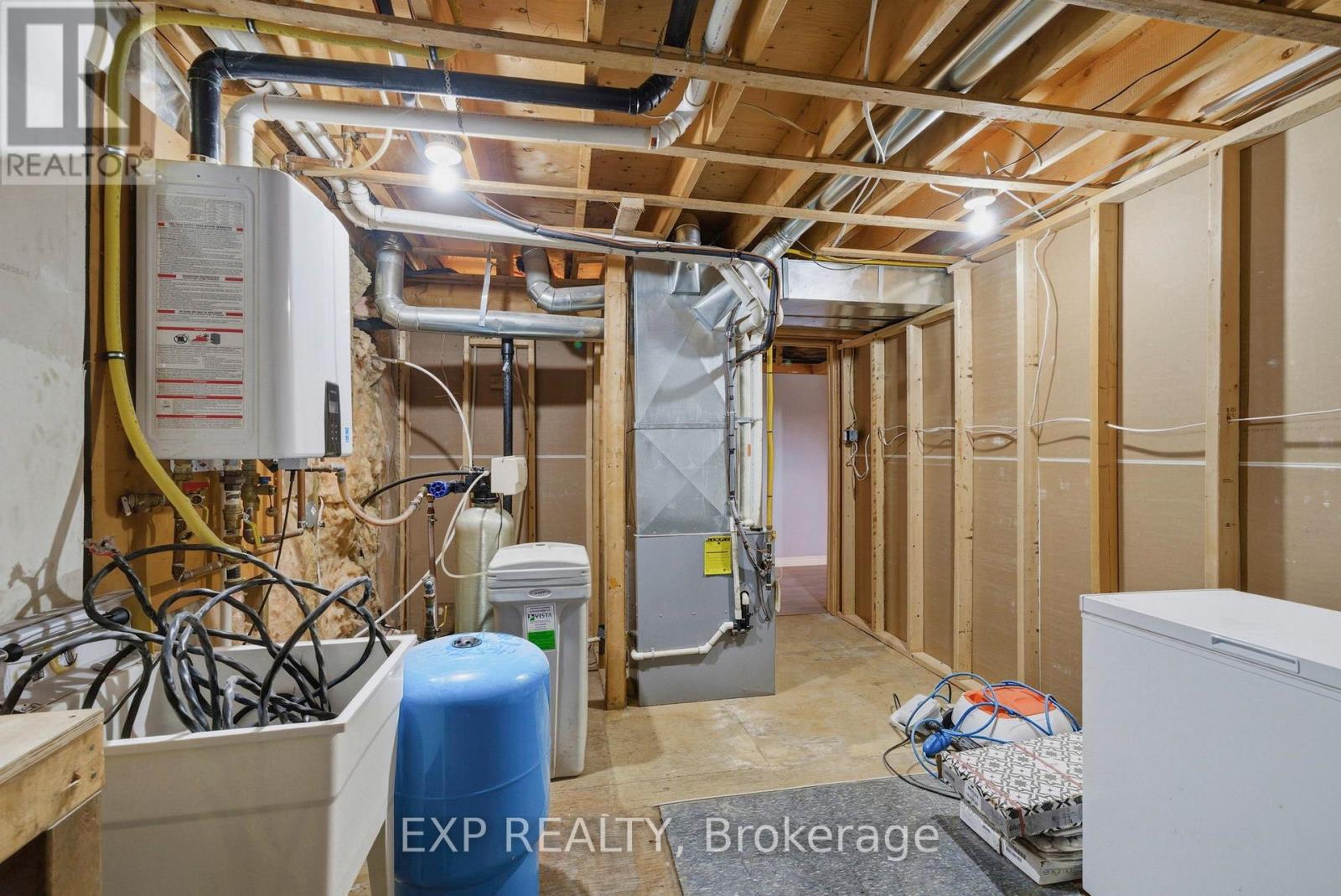 16220 NORTHFIELD ROAD - 33