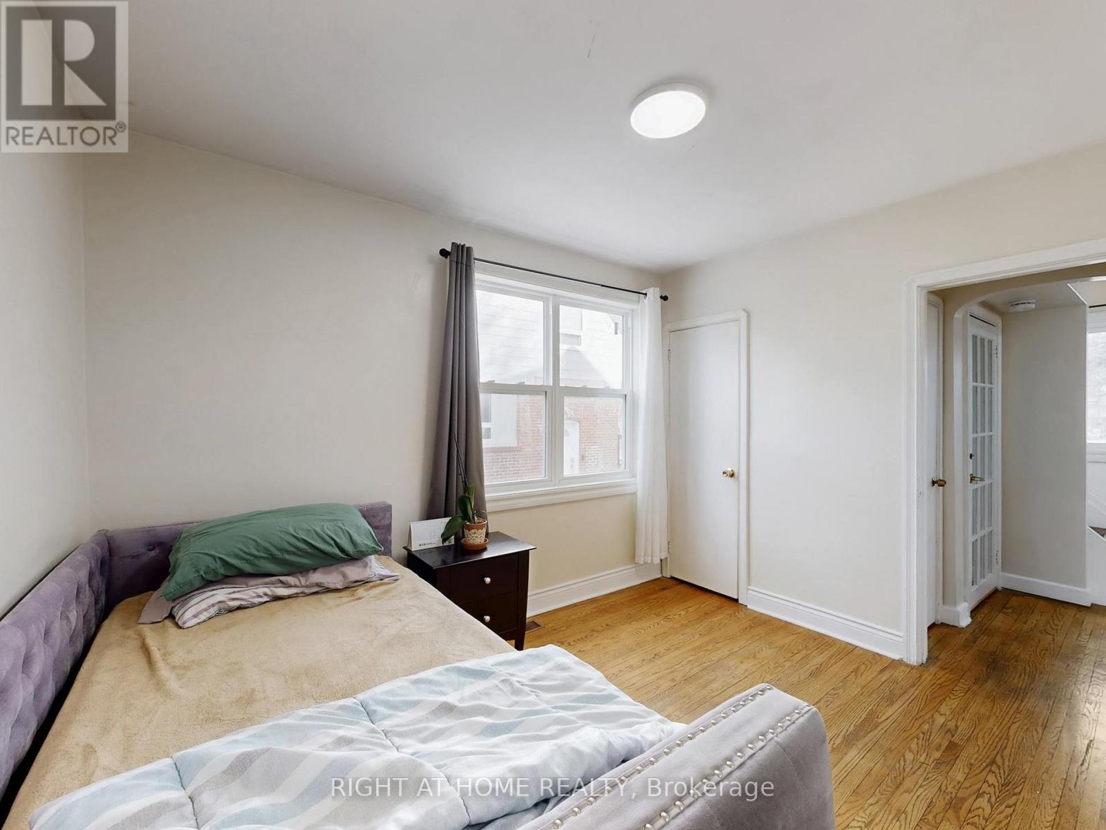 46 GLENSHEPHARD DRIVE - 21