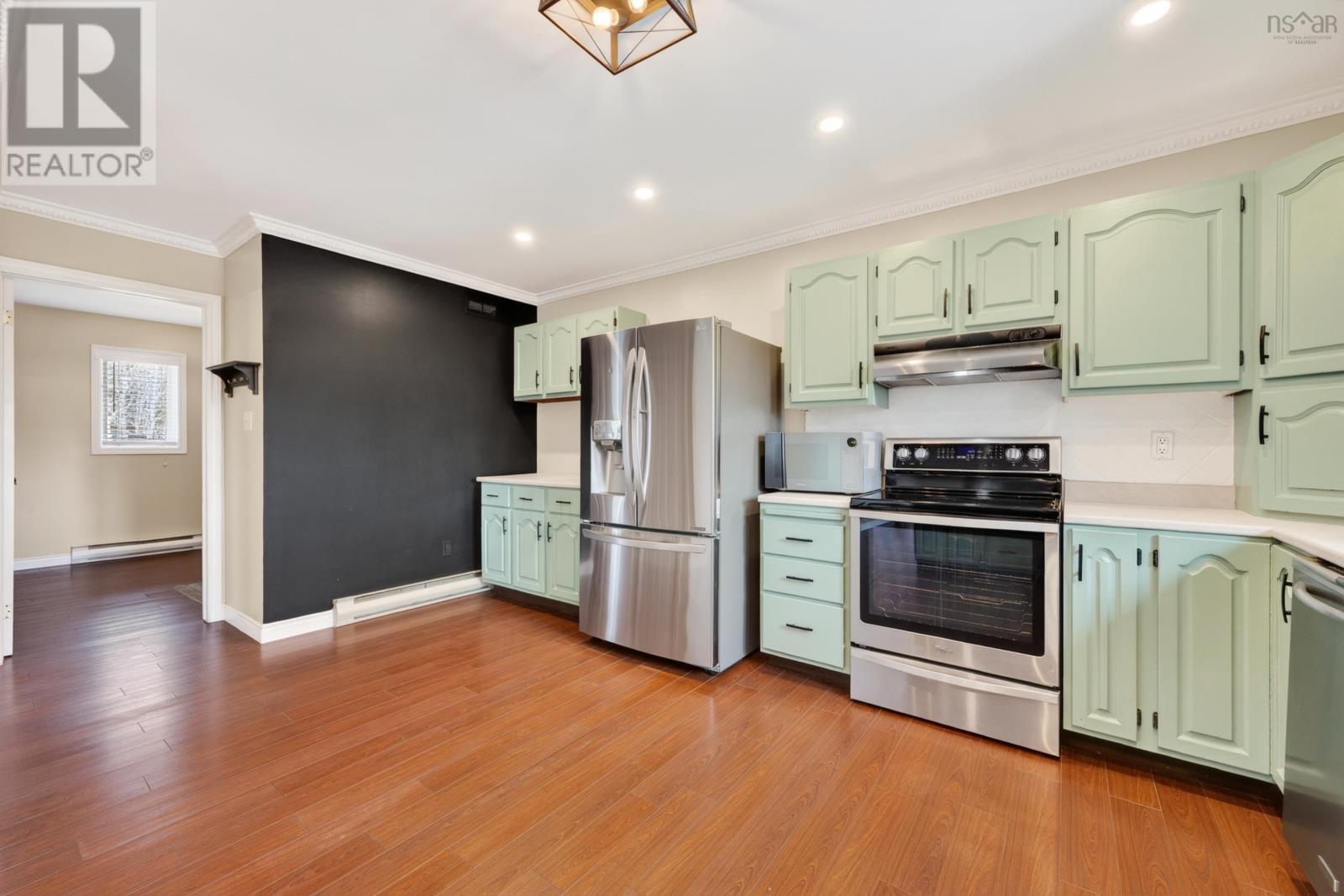 Property 10 of 48 of 4155 East Bay Highway