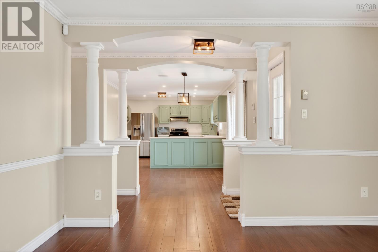 Property 19 of 48 of 4155 East Bay Highway