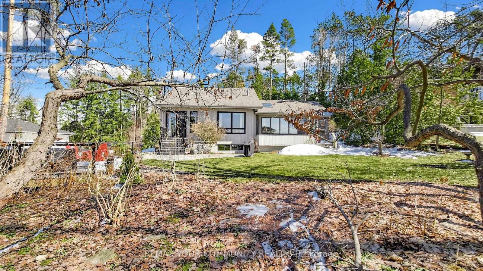 3792 FAIRWAY ROAD — photo 48