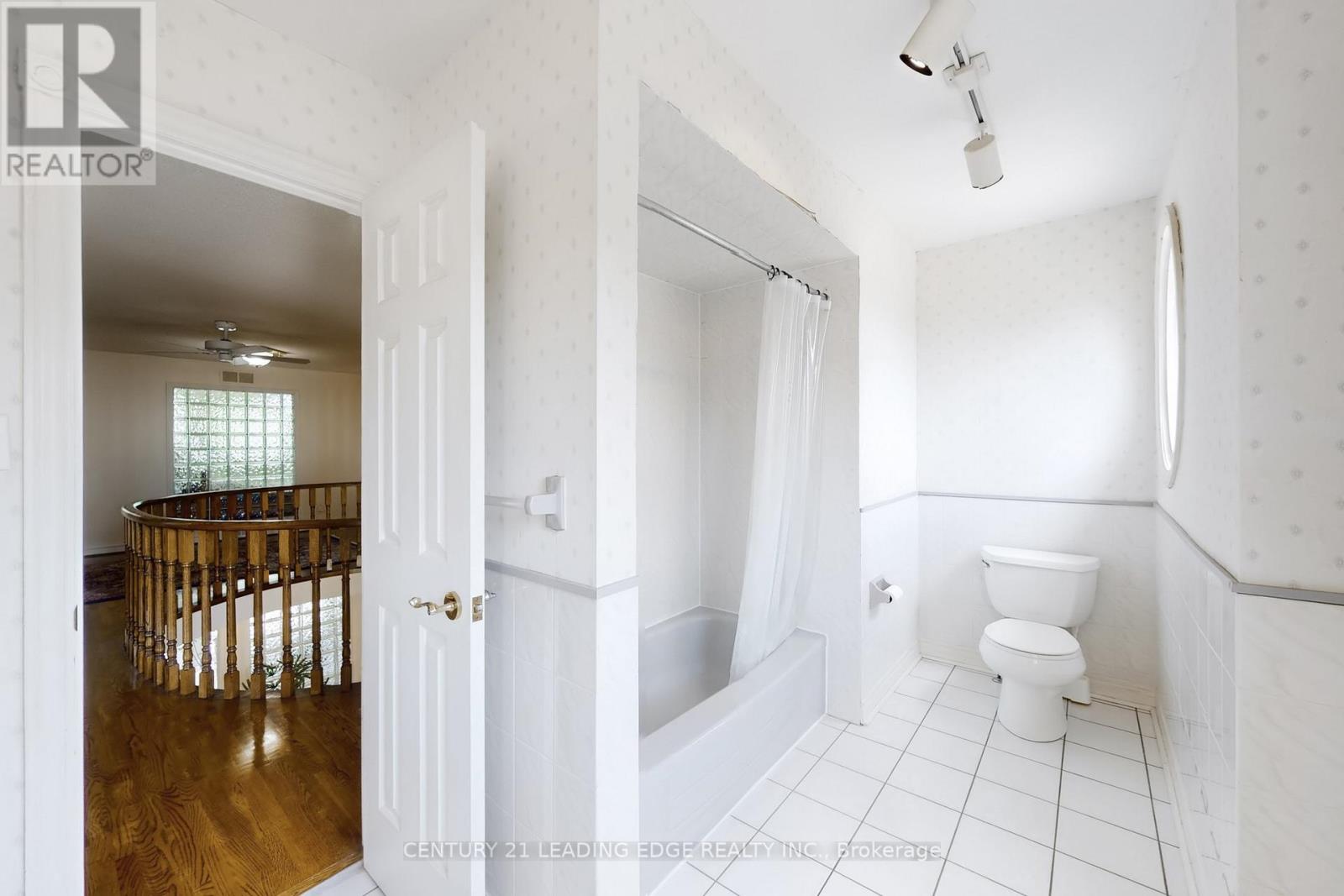 6 JEWETTS COURT - 31