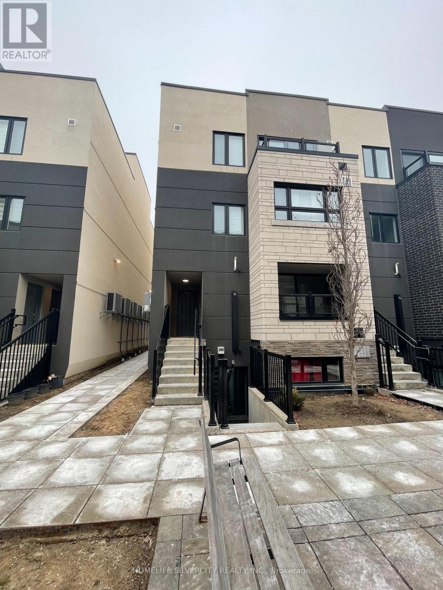 403 - 1141 COOKE BOULEVARD