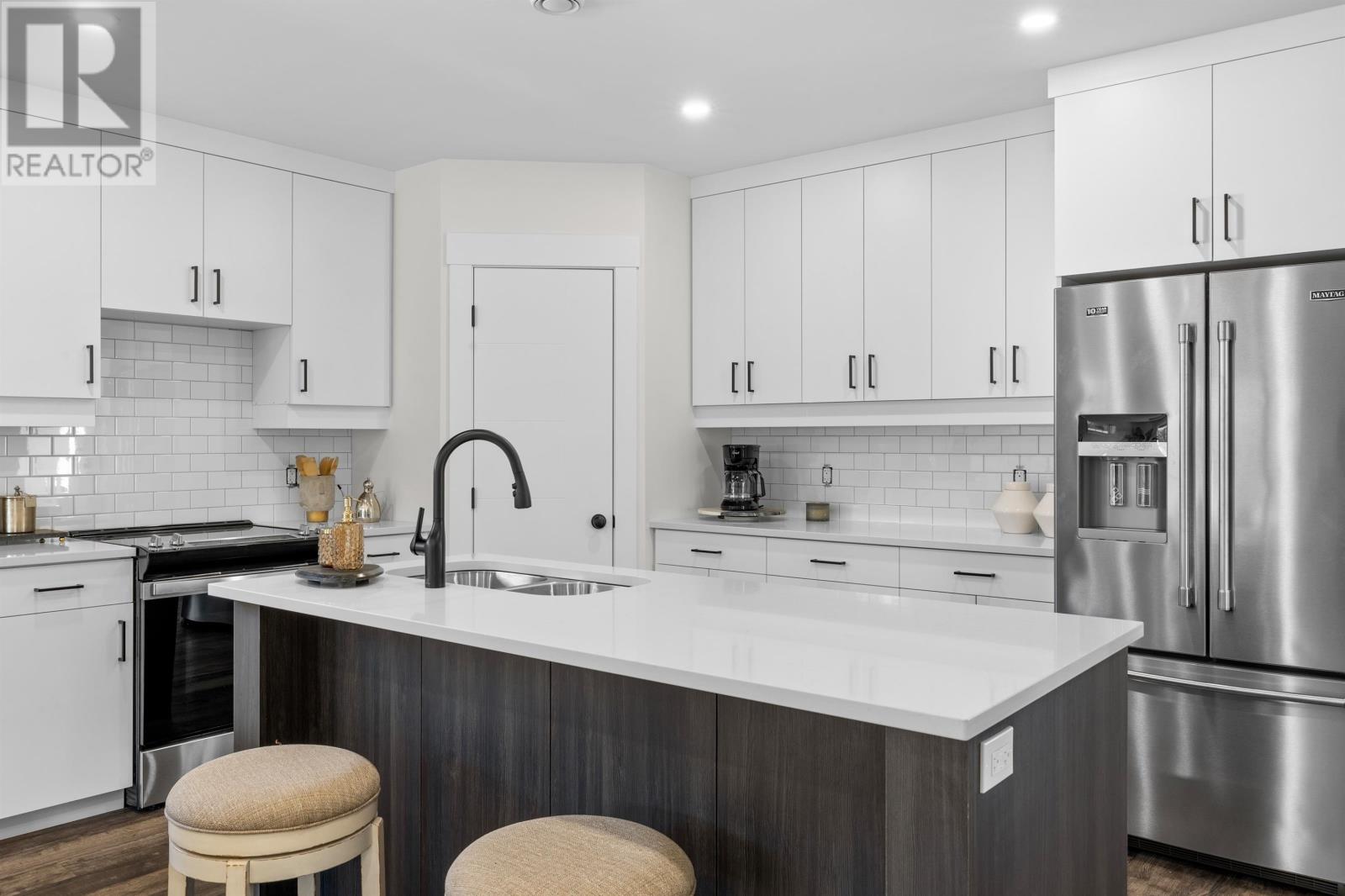 67 Alice Avenue - 13