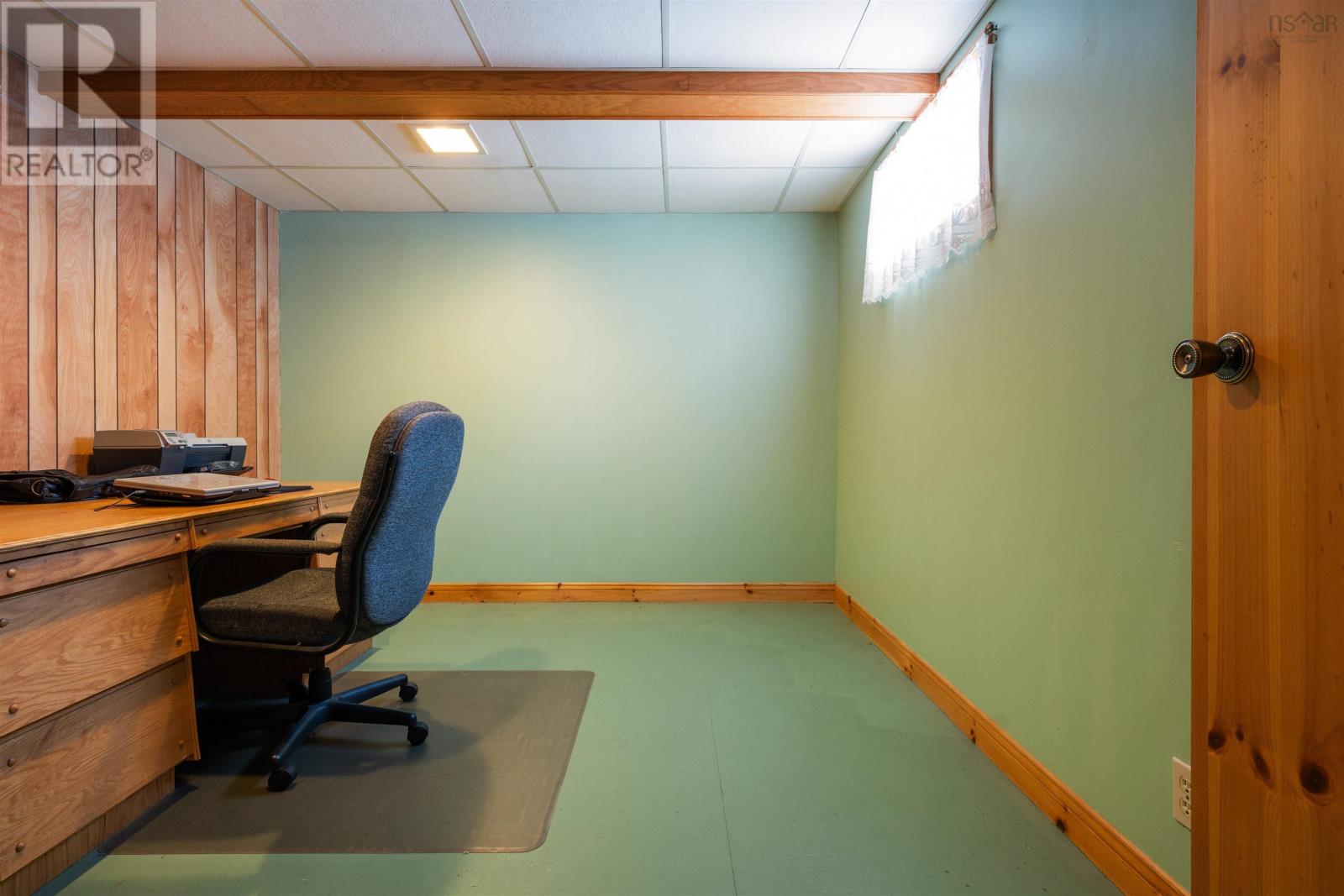 Property 39 of 48 of 73 Westview Drive