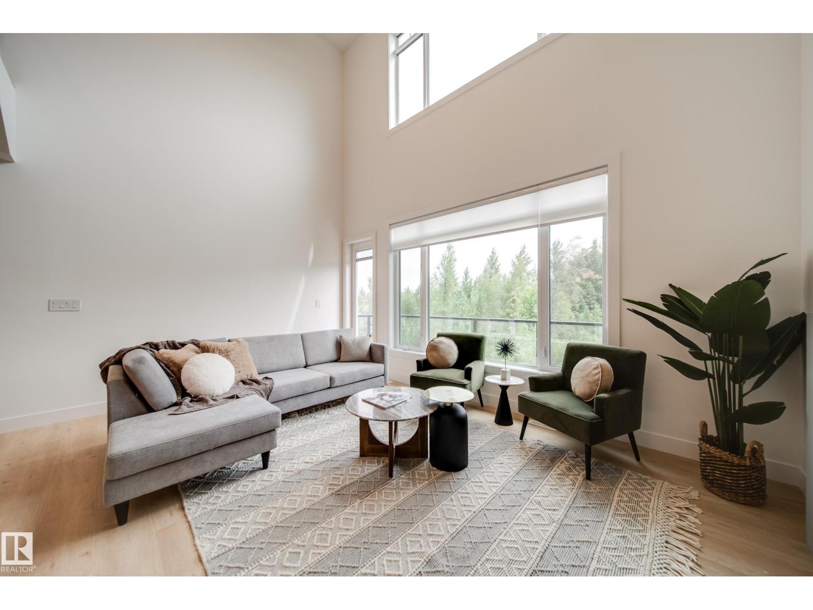 #21 20425 93 AV NW - 25