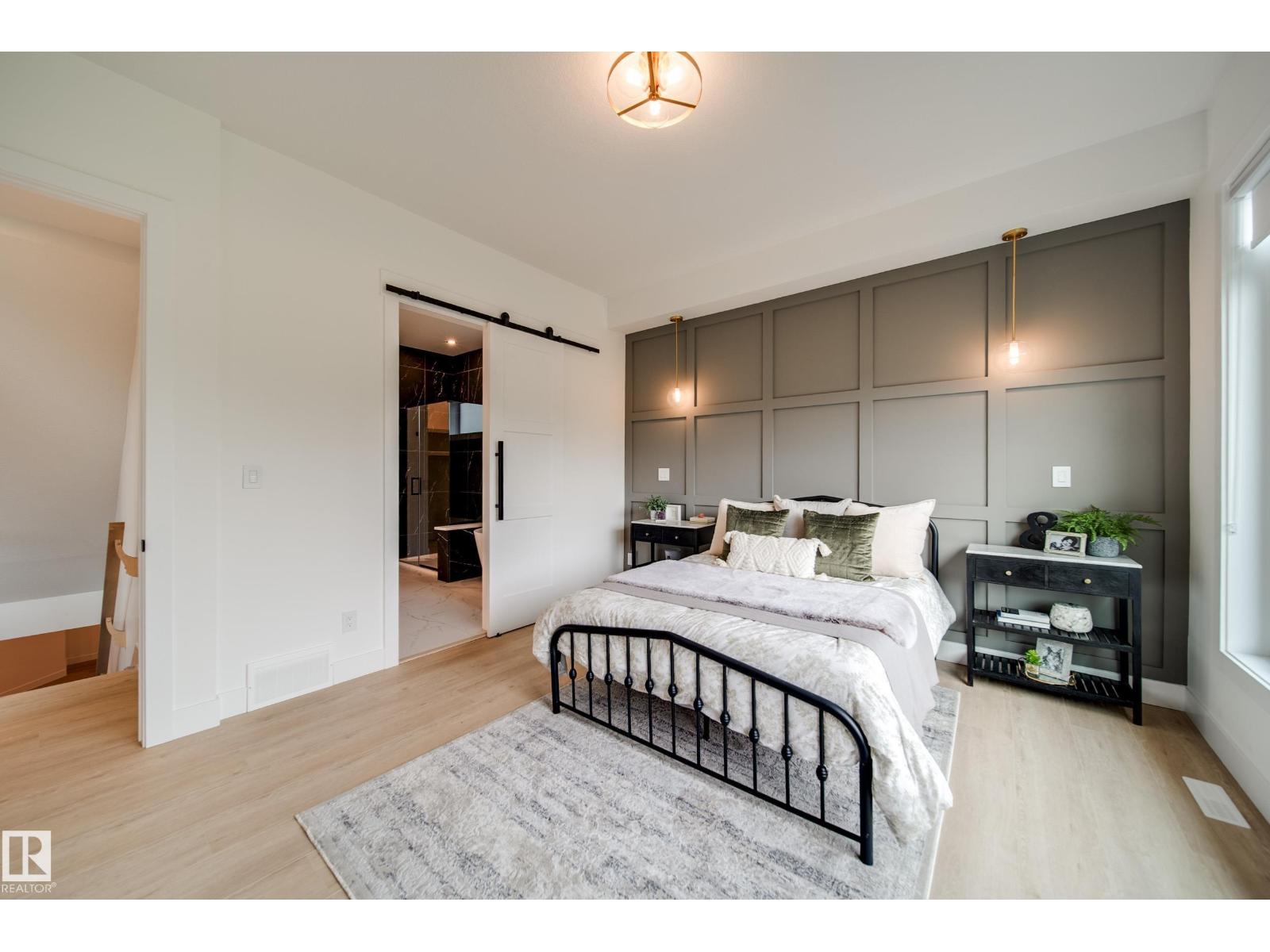 #21 20425 93 AV NW - 28