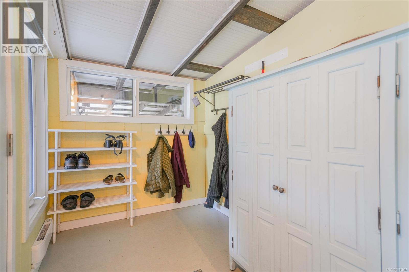 #80 10325 LAKESHORE RD - 20