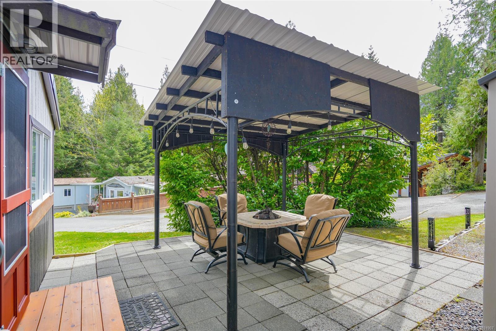 #80 10325 LAKESHORE RD - 5