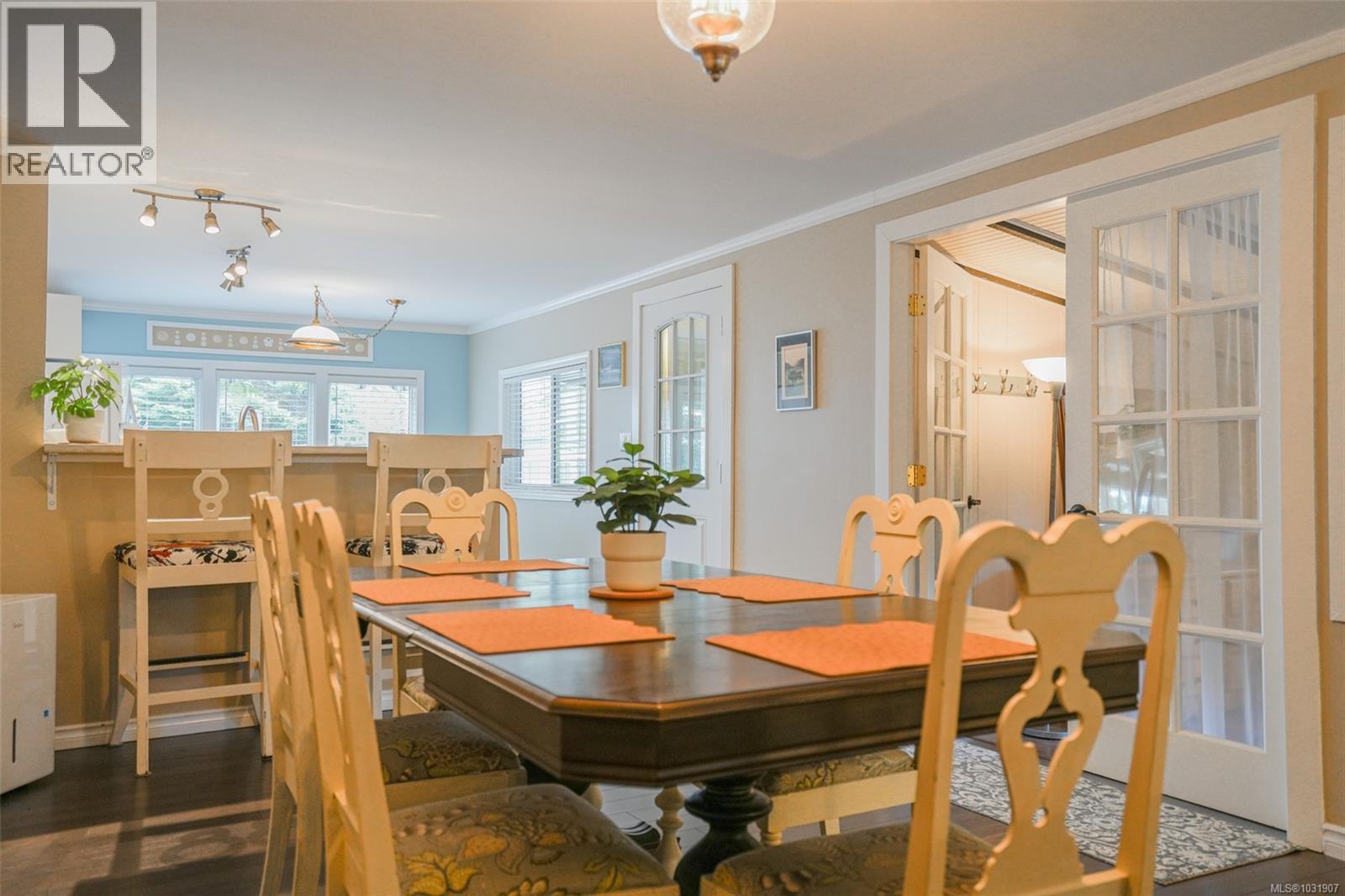 #80 10325 Lakeshore Rd - 8