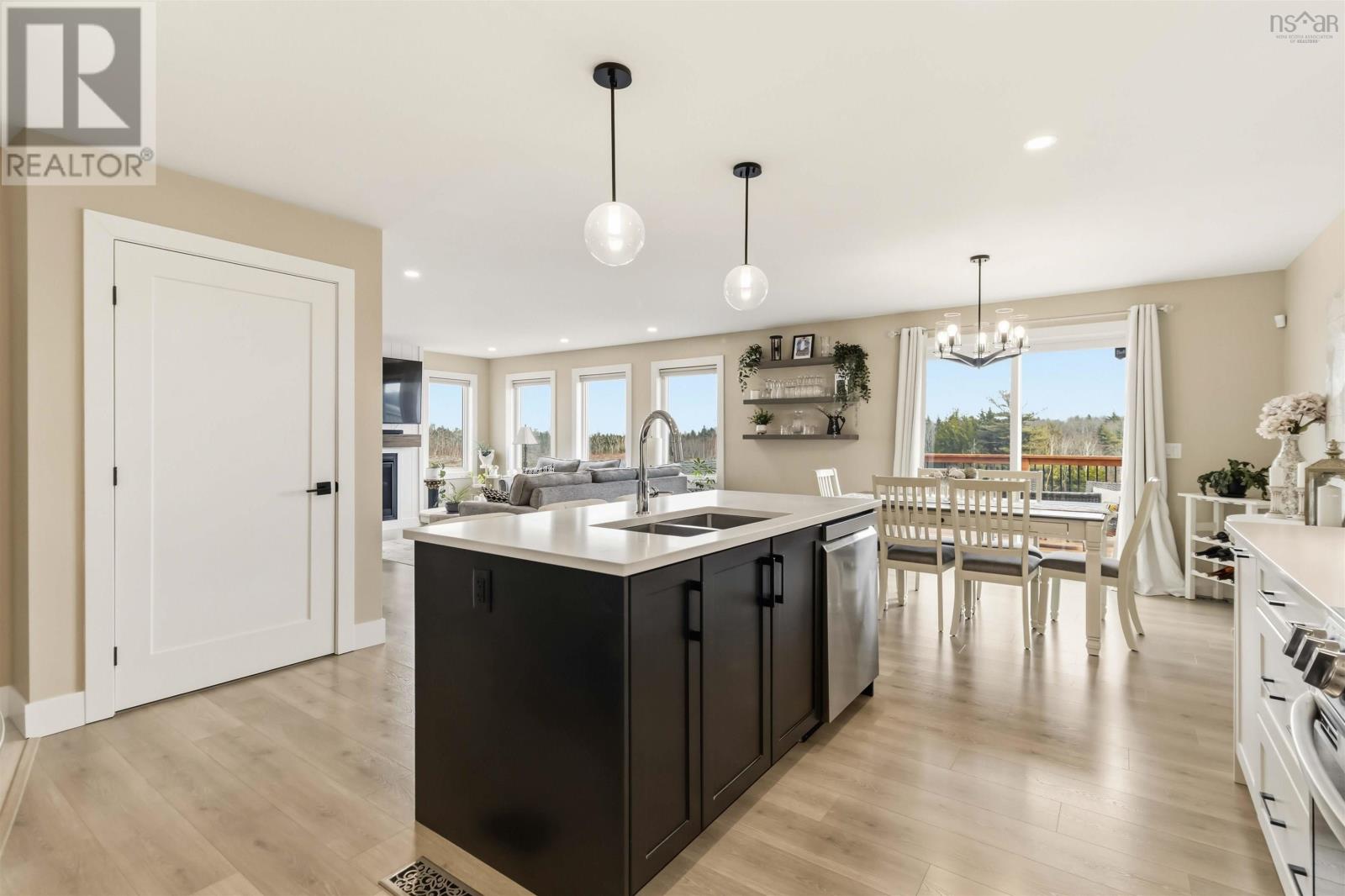 Property 10 of 48 of 82 Darner Drive