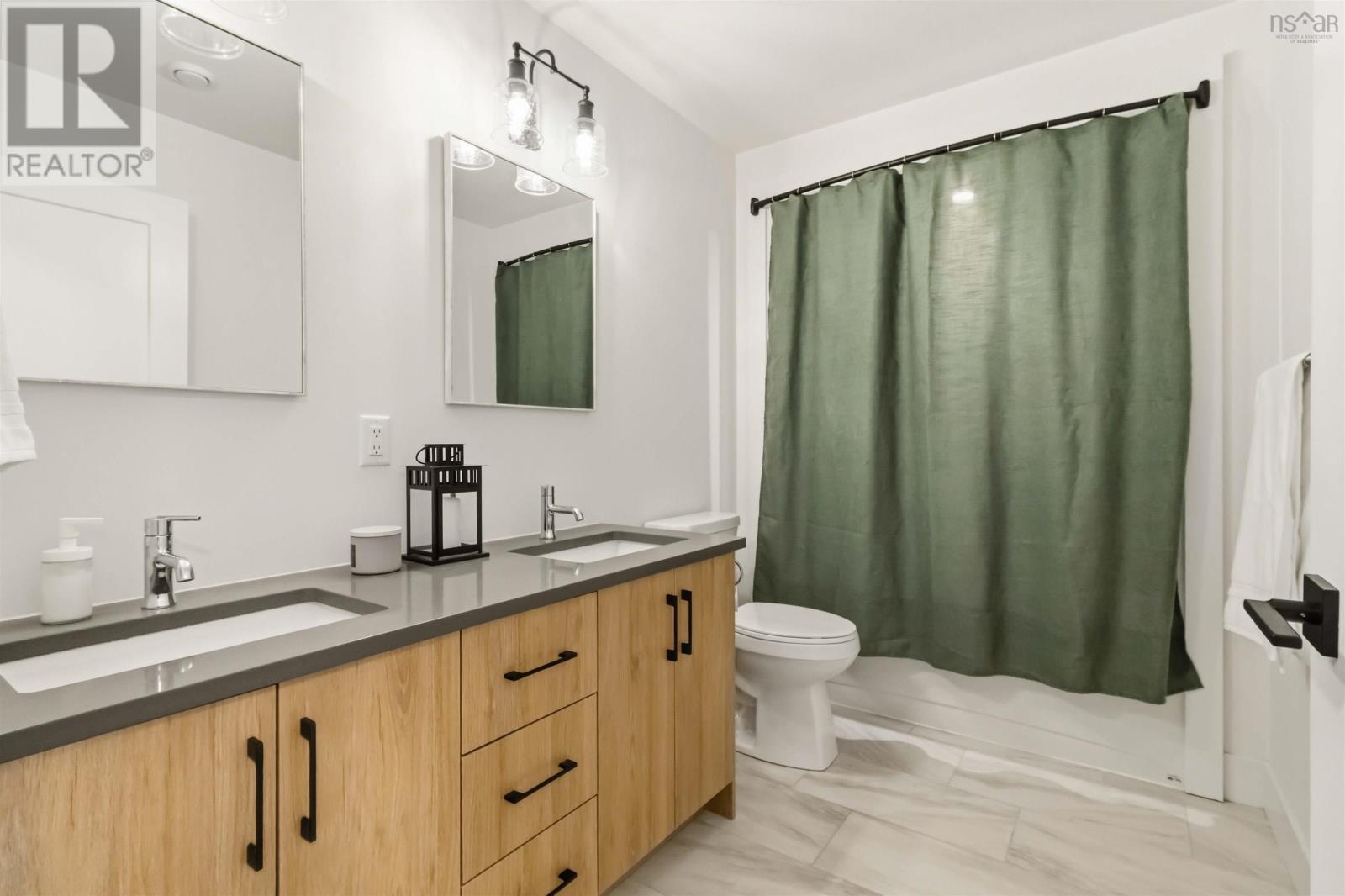 Property 26 of 48 of 82 Darner Drive