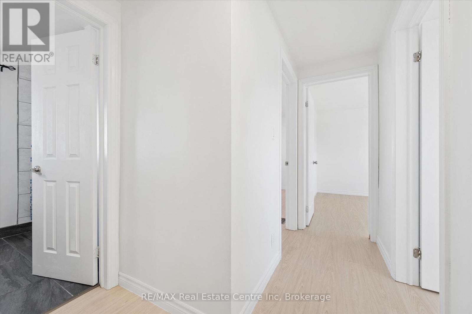 6 EASTVIEW ROAD - 24