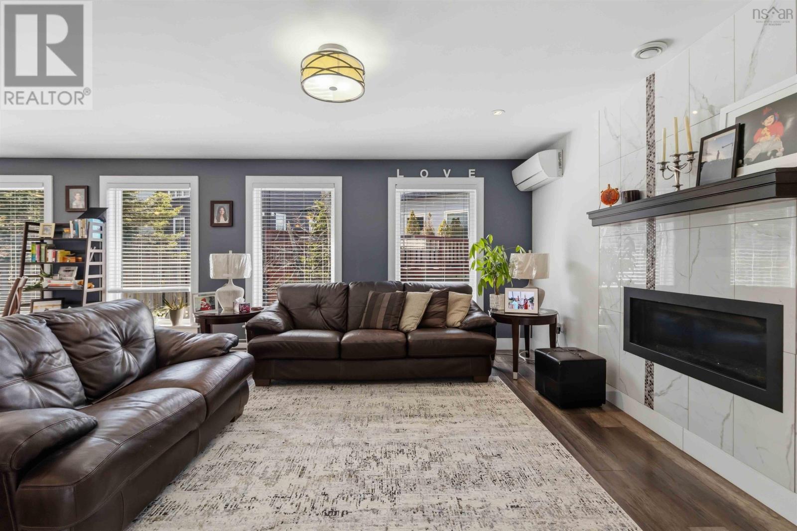 Property 8 of 52 of 228 Maple Grove Avenue