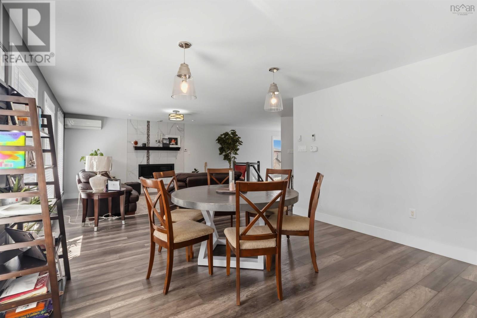 Property 15 of 52 of 228 Maple Grove Avenue