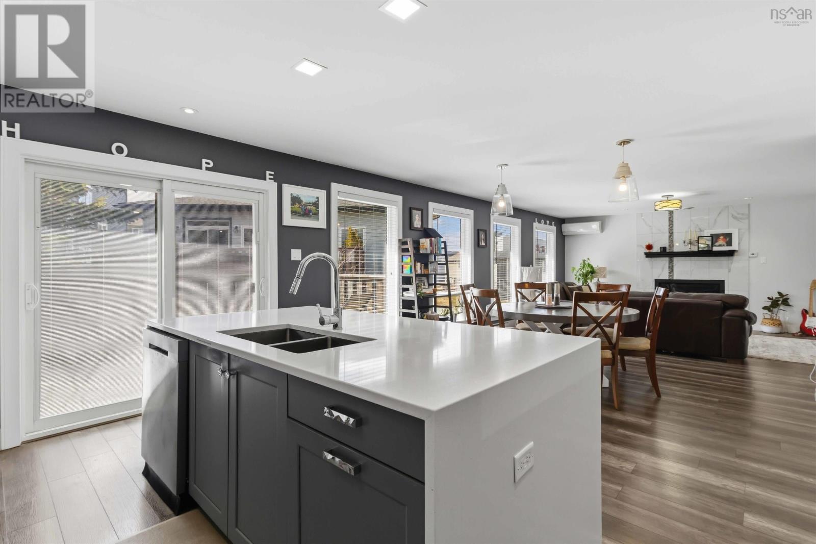 Property 23 of 52 of 228 Maple Grove Avenue