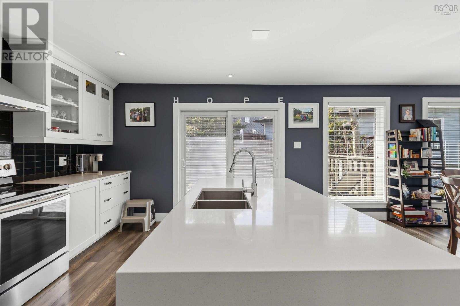 Property 25 of 52 of 228 Maple Grove Avenue