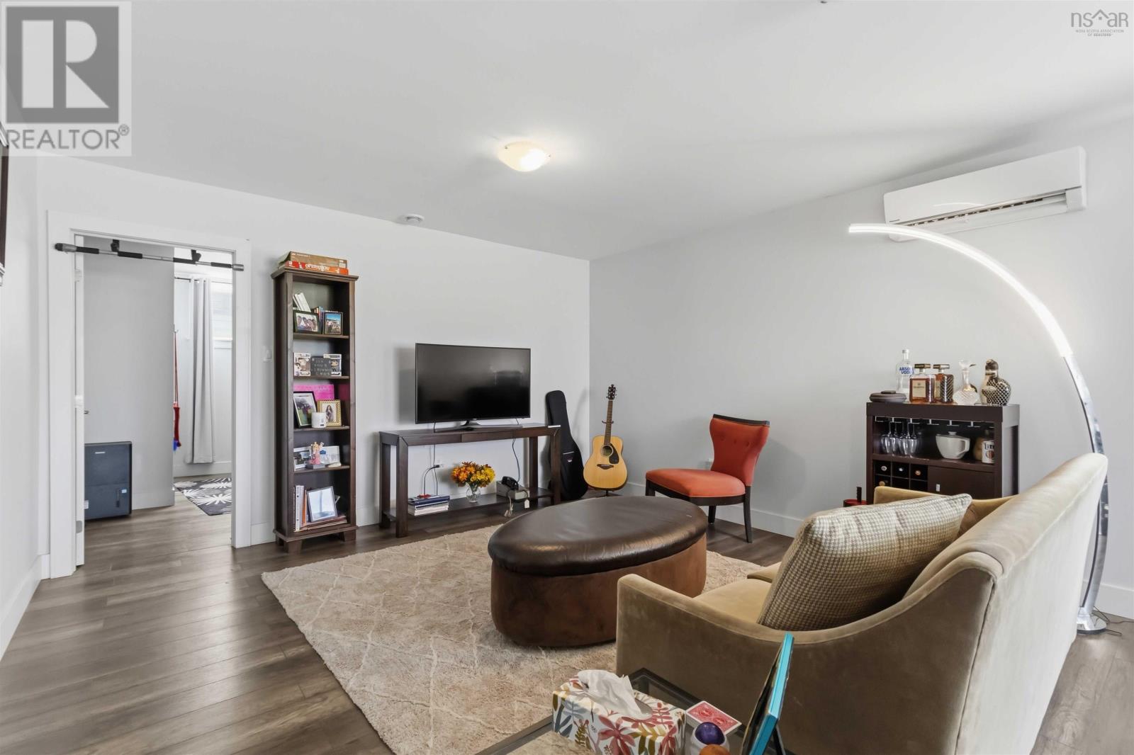 Property 40 of 52 of 228 Maple Grove Avenue