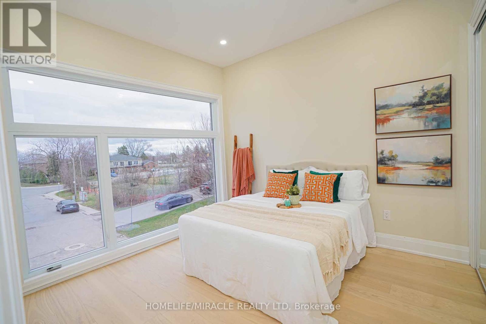 234 ELEANOR AVENUE - 26