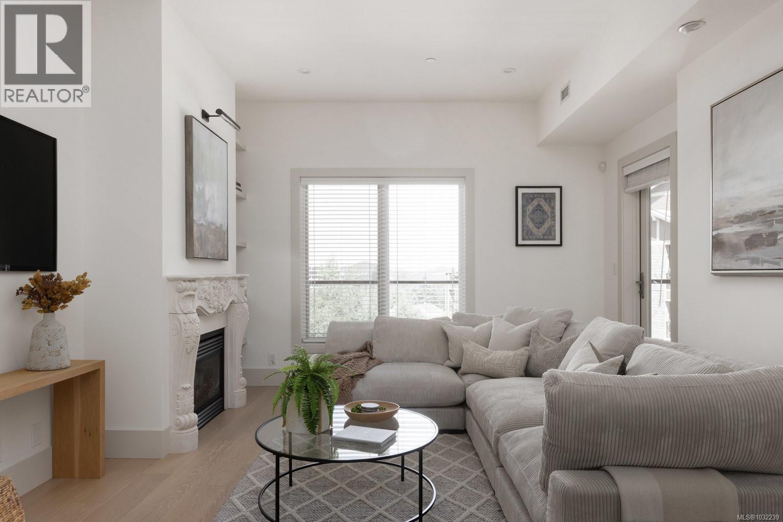 #403 1335 BEAR MOUNTAIN PKWY - Image 2