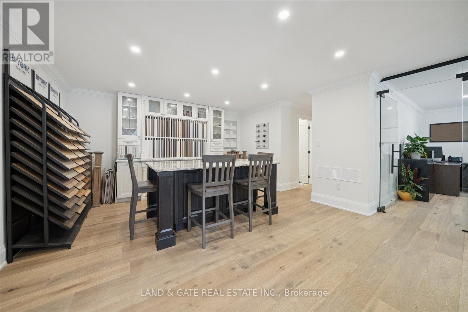 20 ELGIN STREET E — photo 7