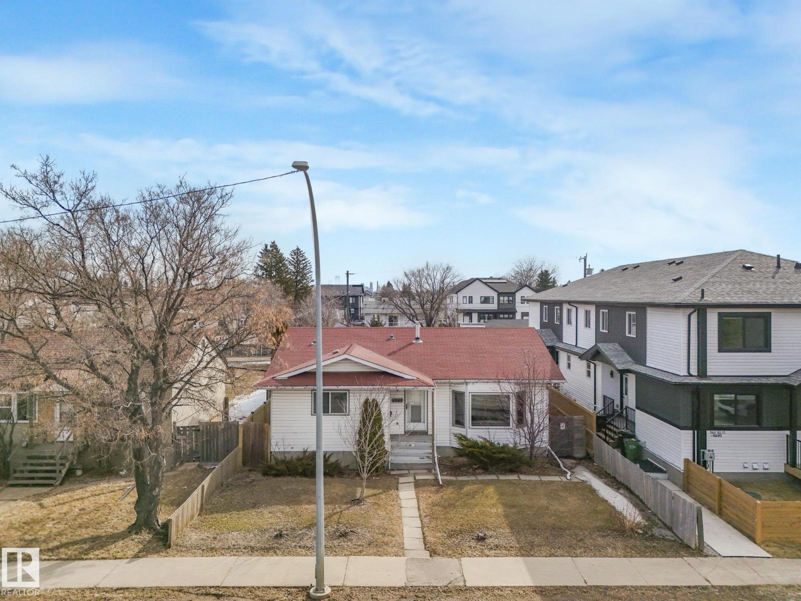 9945 163 ST NW NW - 5