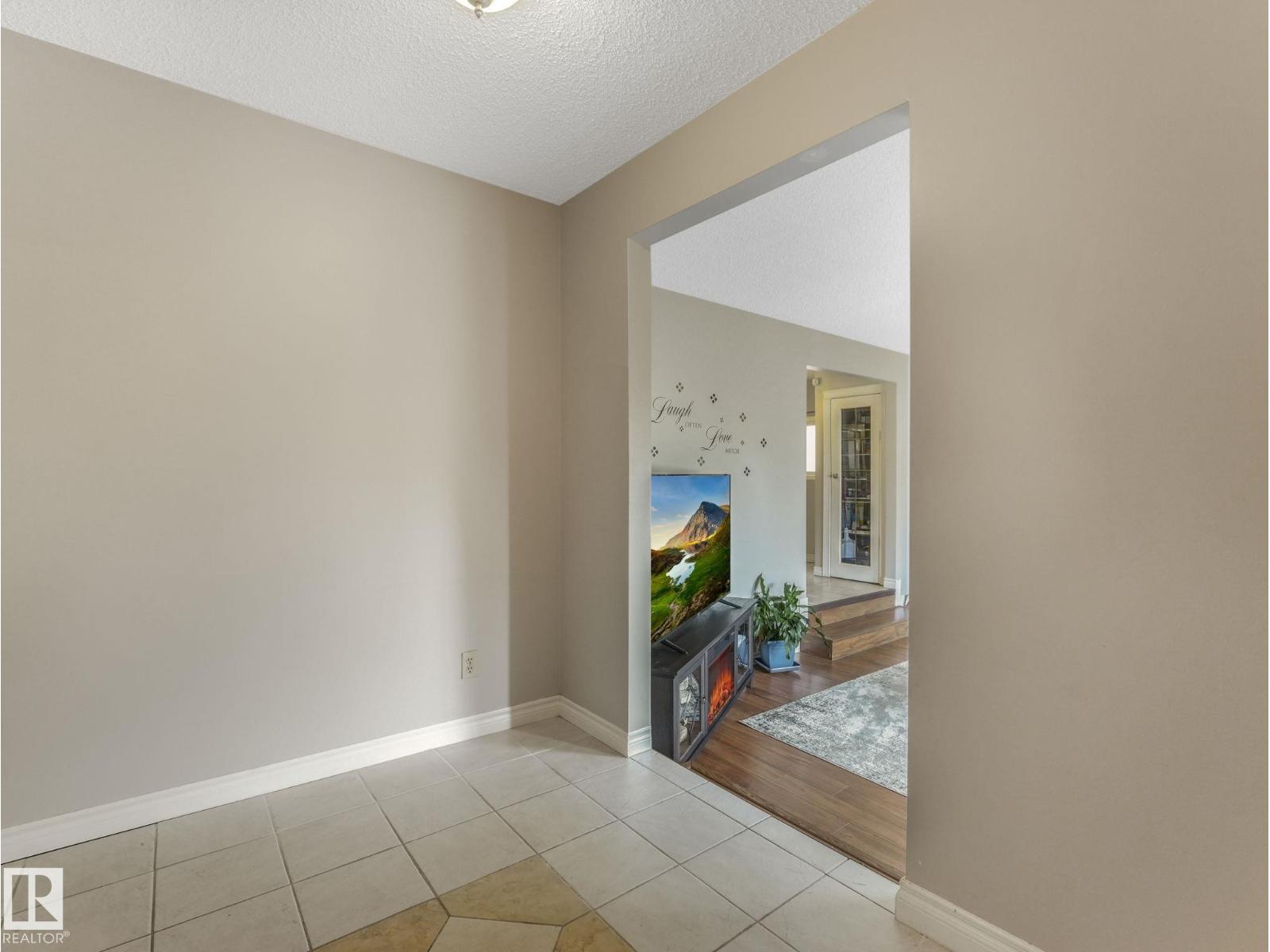 9945 163 ST NW NW - 20