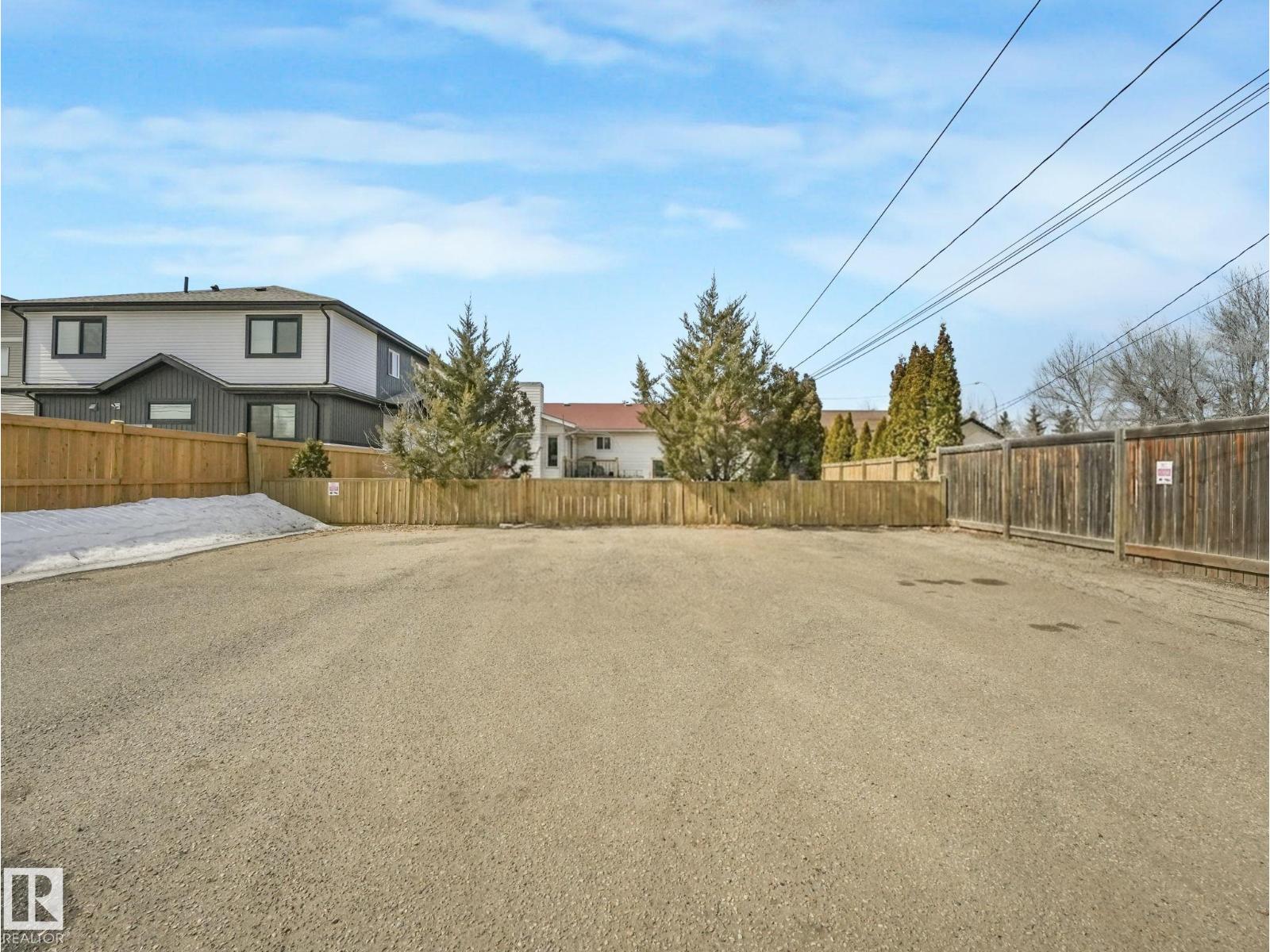 9945 163 ST NW NW - 62