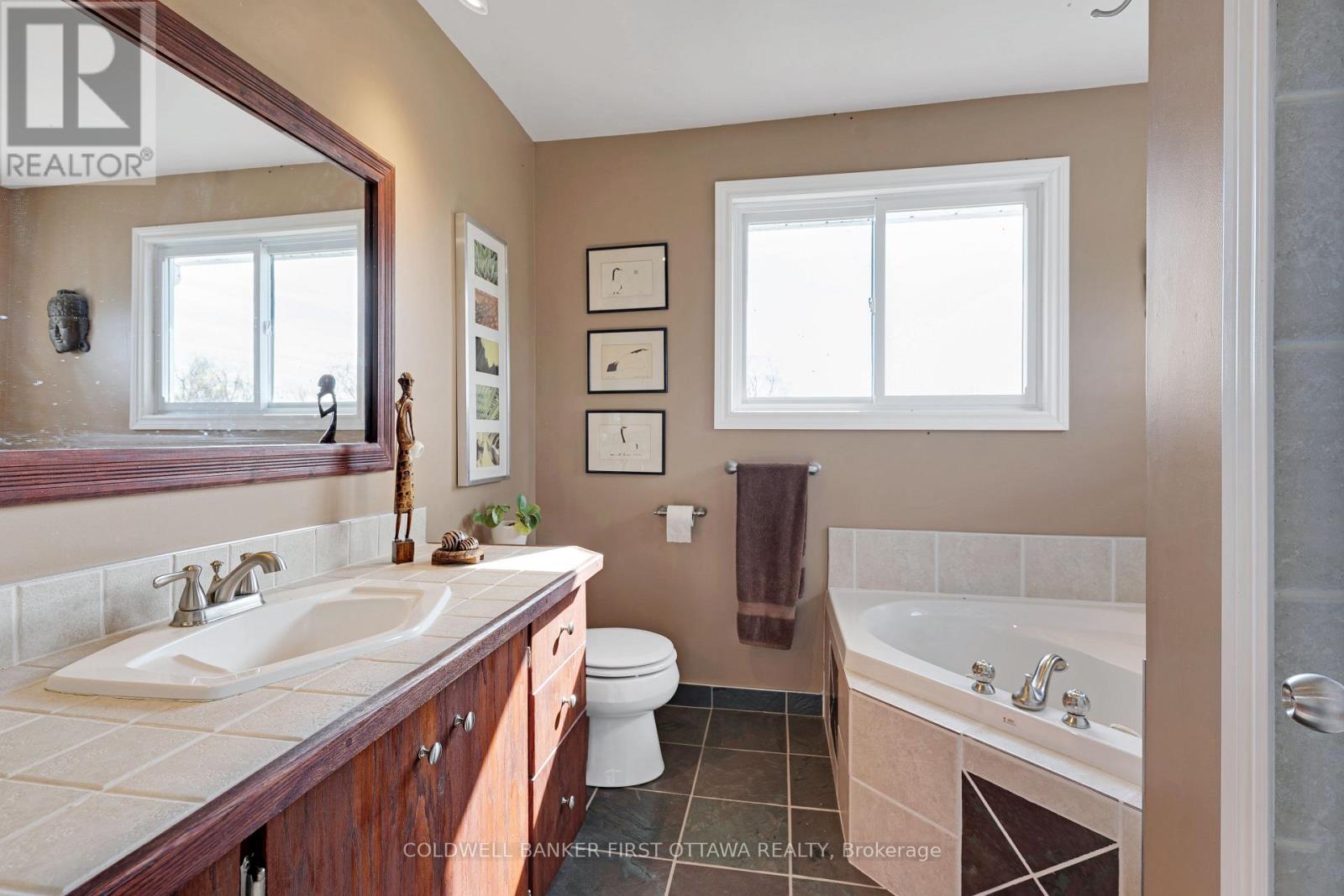 1053 MITCHELL ROAD - 23