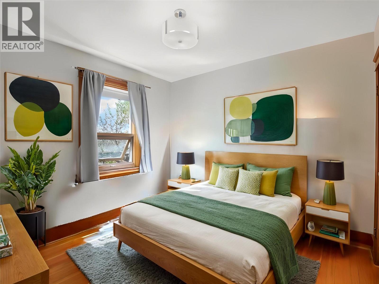 766 DOMINION STREET - 12