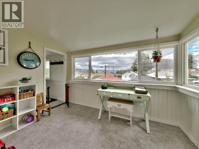 766 DOMINION STREET - 17