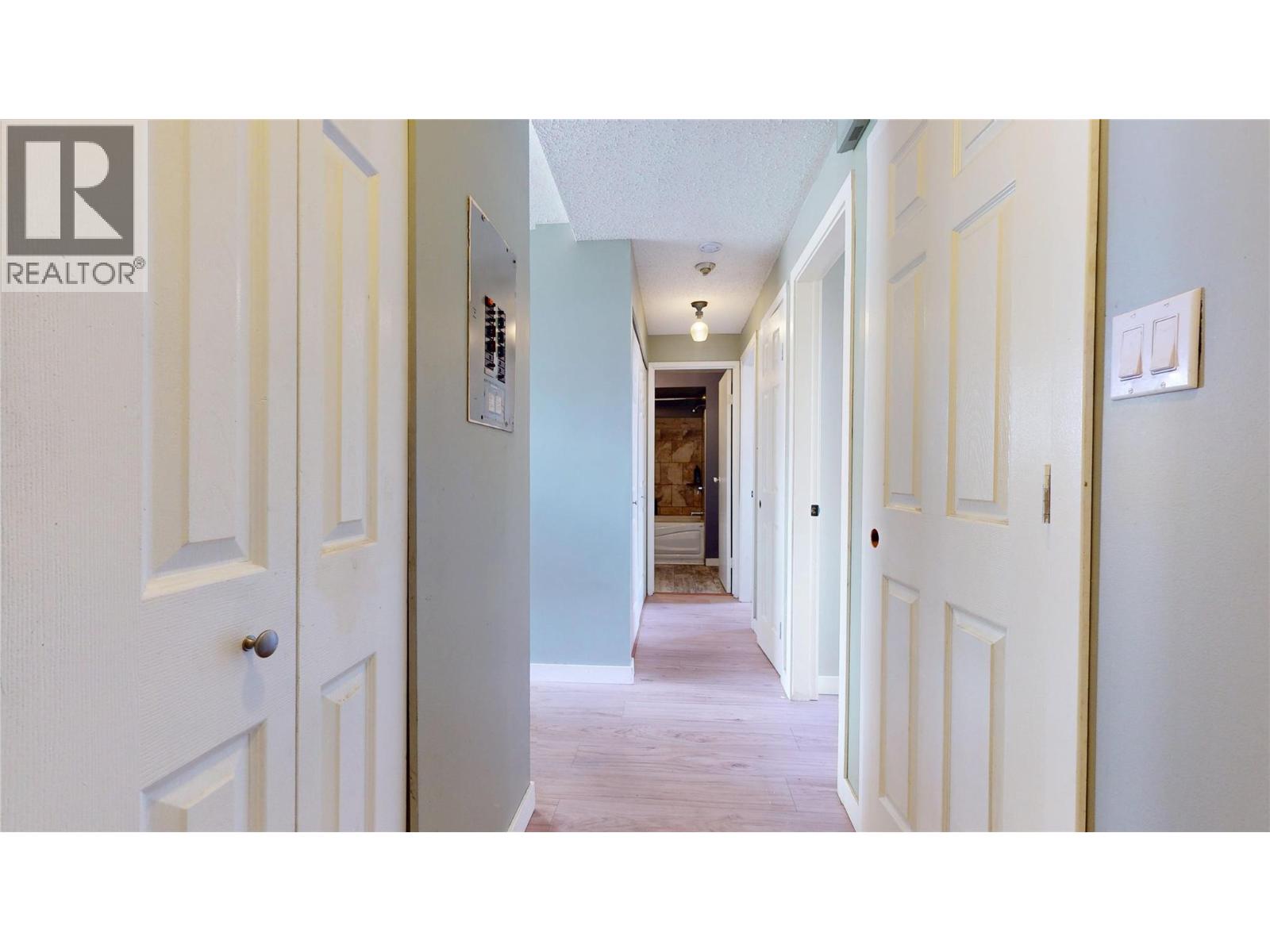 #33 717 21ST AVENUE N - 4