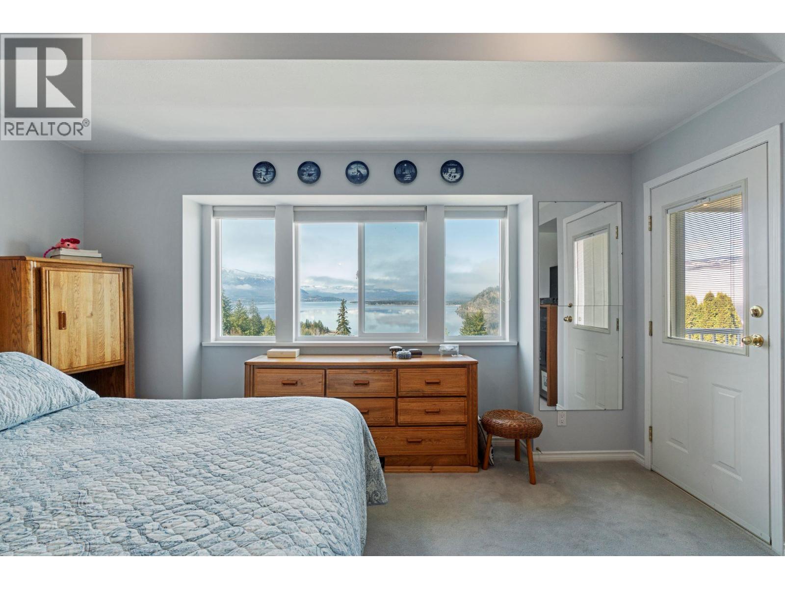 3471 MCBRIDE ROAD - 23