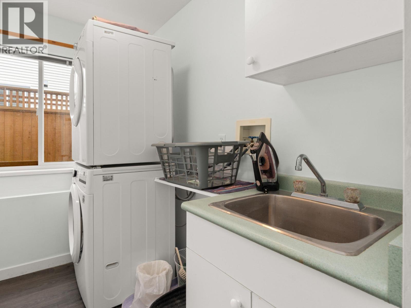 797 CELESTIAL PLACE, Gibsons
