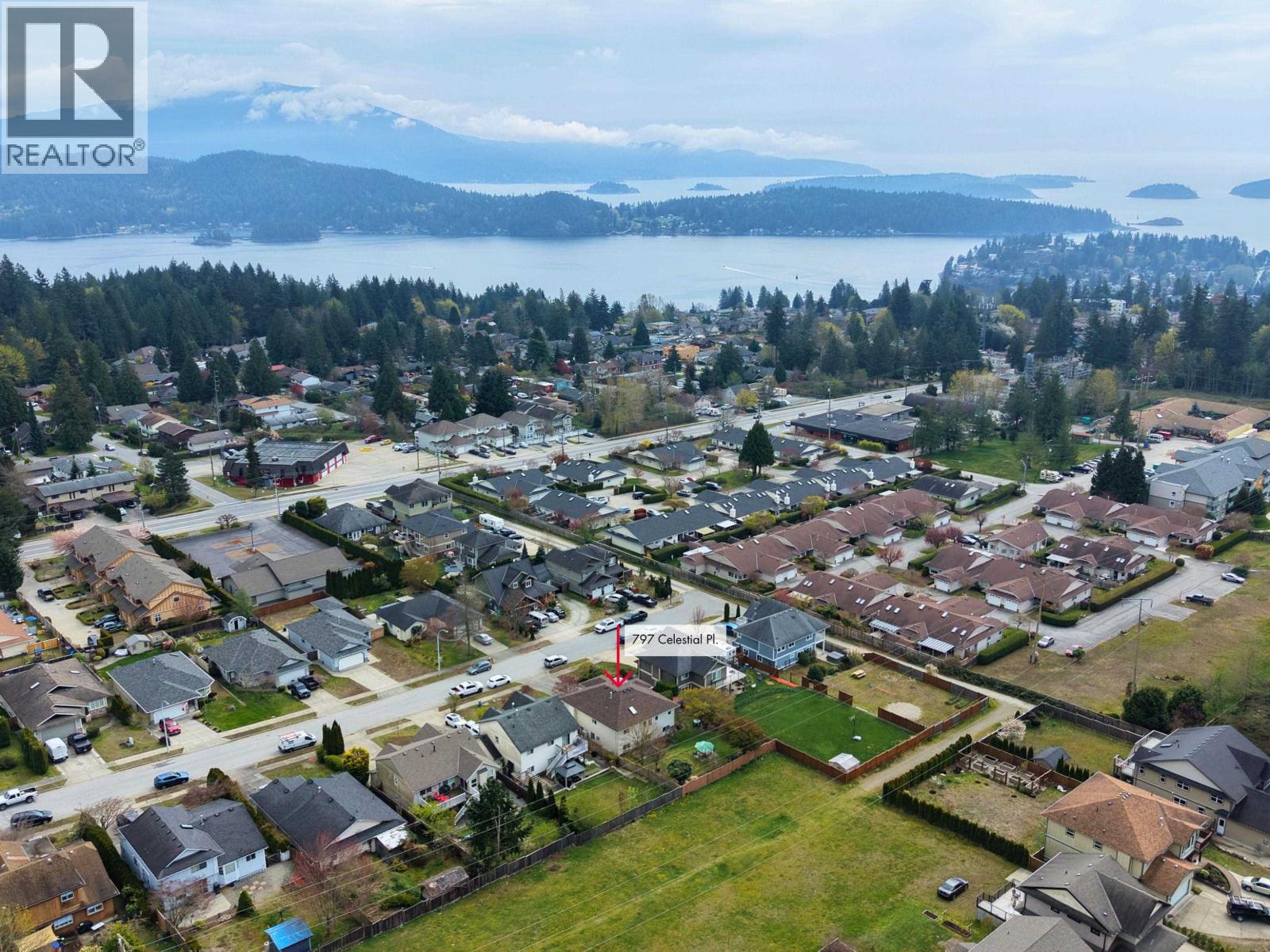 797 CELESTIAL PLACE, Gibsons
