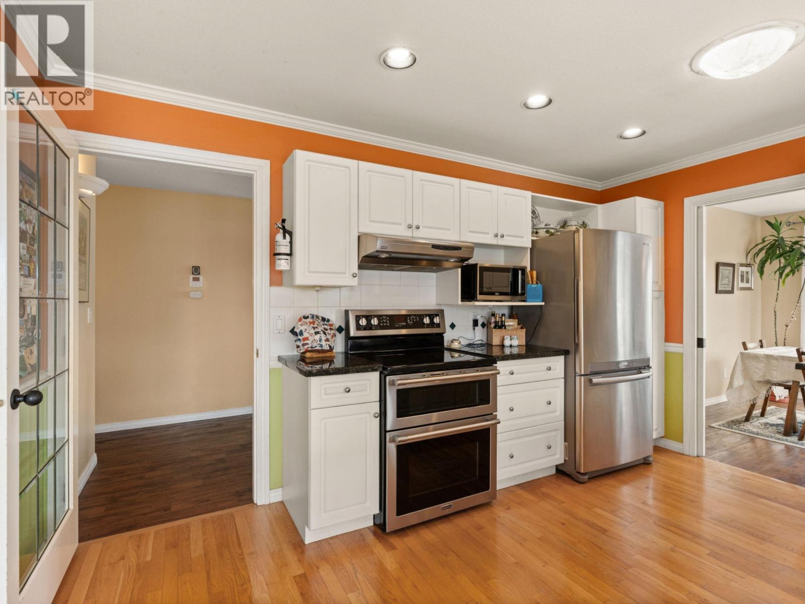 797 CELESTIAL PLACE, Gibsons