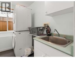 797 Celestial Place, Gibsons, BC V0N1V9 Photo 21