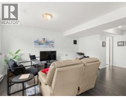797 Celestial Place, Gibsons, BC V0N1V9 Photo 24