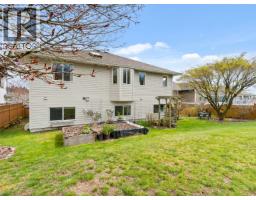 797 Celestial Place, Gibsons, BC V0N1V9 Photo 32