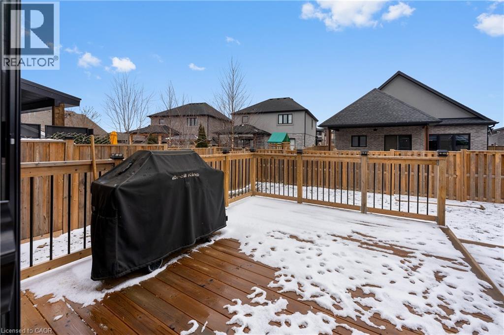 153 SUSAN Drive, Fonthill, Ontario, L3E0B2 — Photo 36