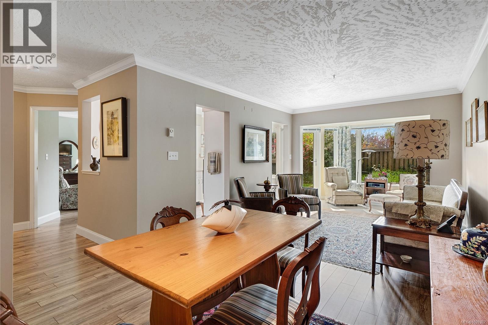 105 1505 Church Avenue, Saanich