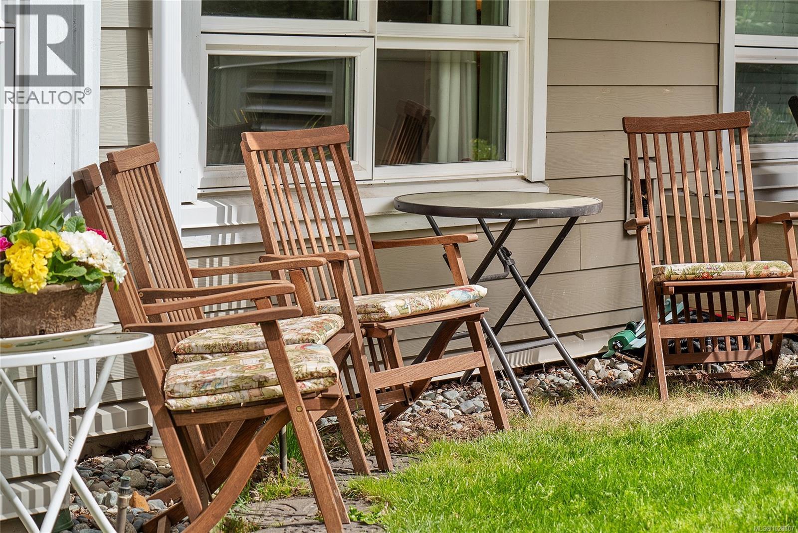 105 1505 Church Avenue, Saanich