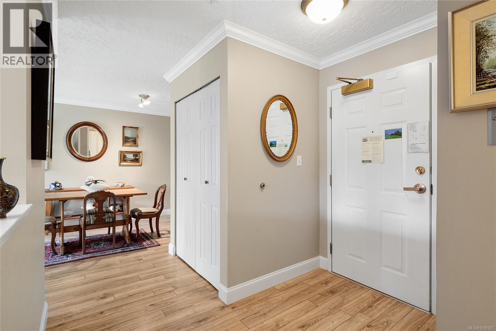 105 1505 Church Avenue, Saanich