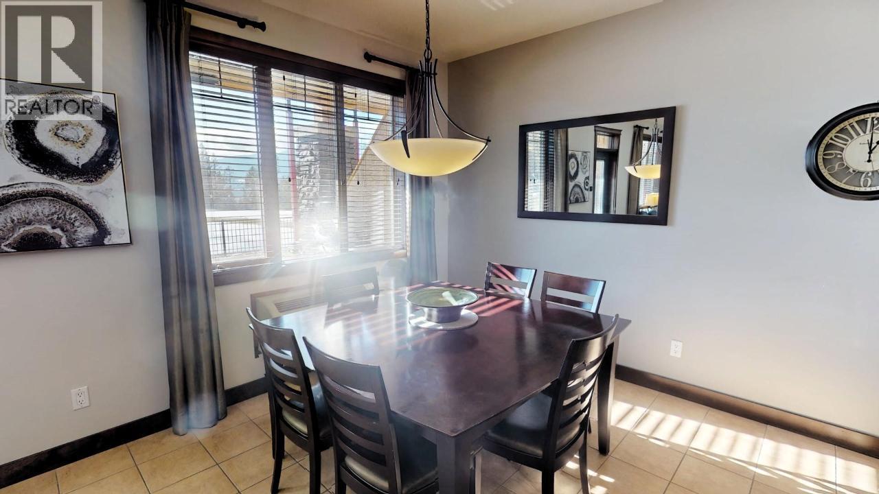 #813 B 800 BIGHORN BOULEVARD - 18