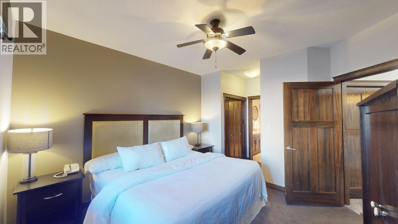 #813 B 800 BIGHORN BOULEVARD - 38