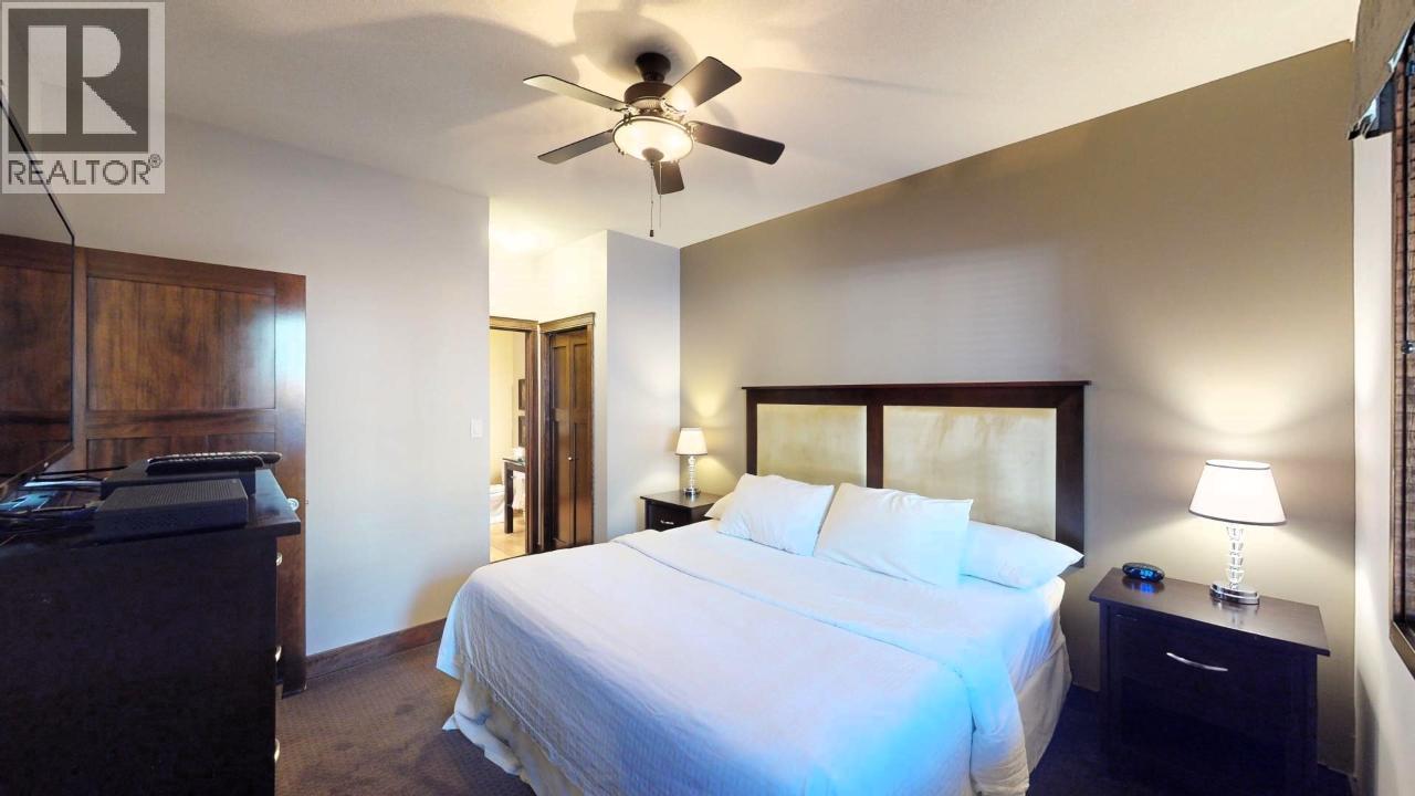 #813 B 800 BIGHORN BOULEVARD - 28