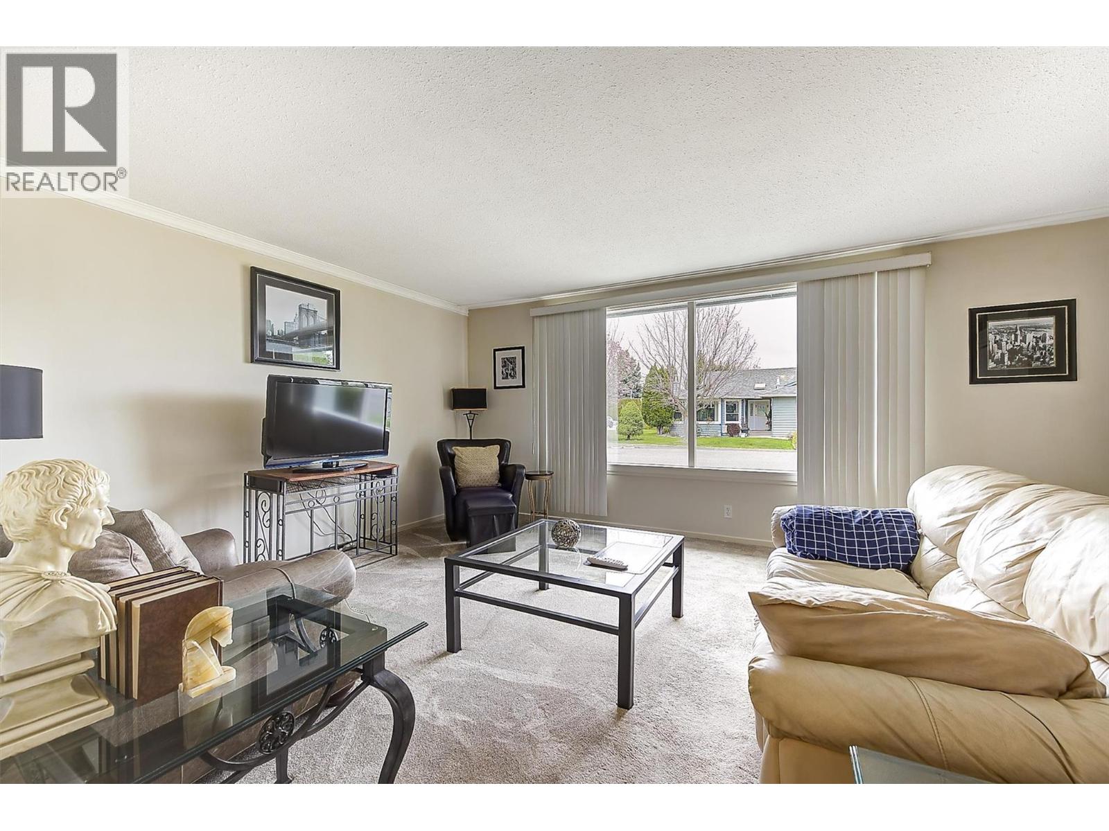  3442 Scott Road, Kelowna