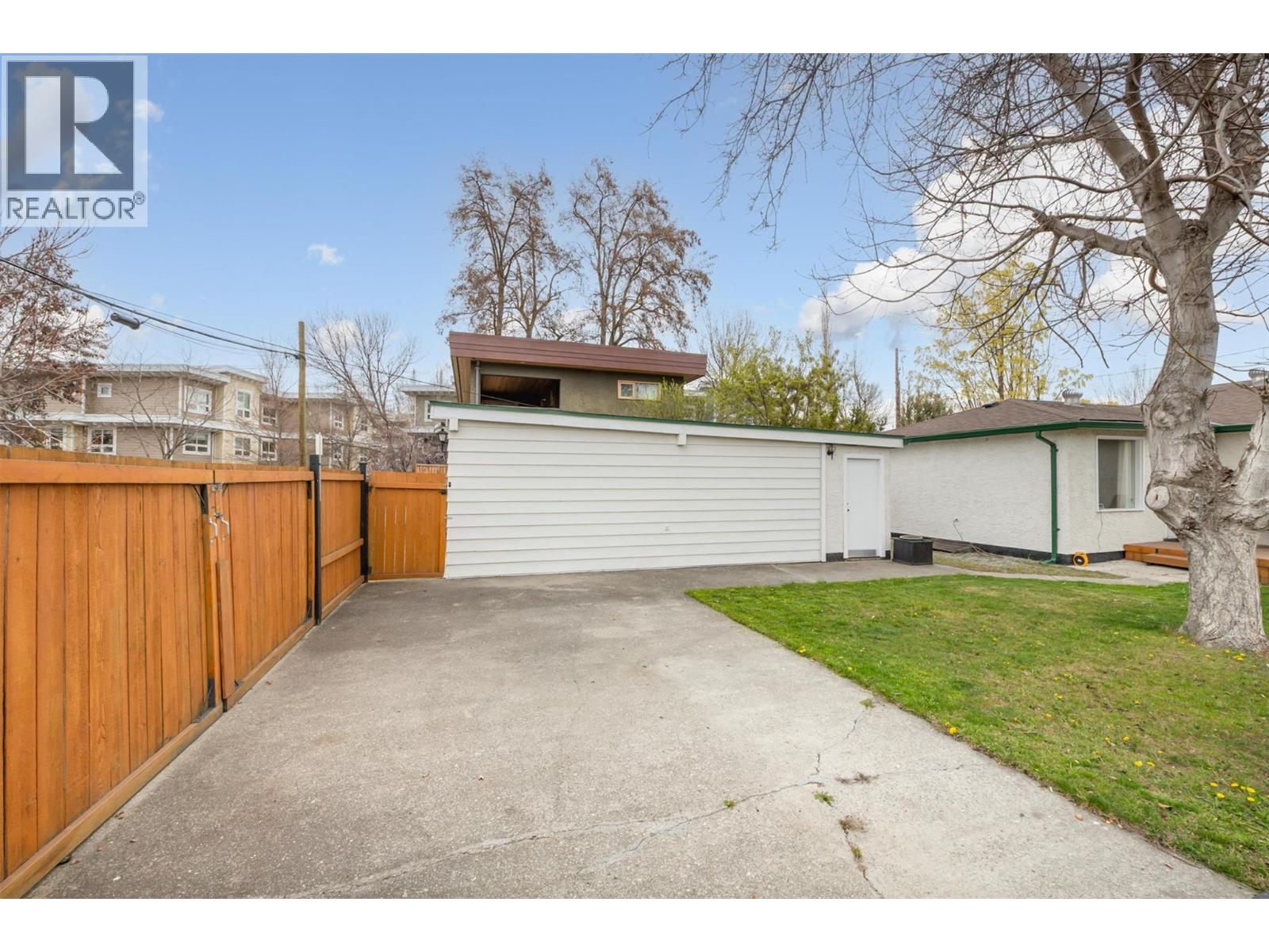  3442 Scott Road, Kelowna
