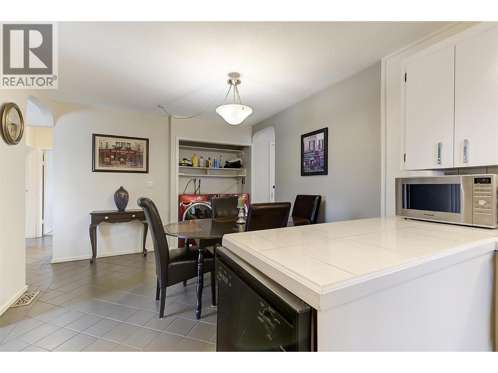  3442 Scott Road, Kelowna