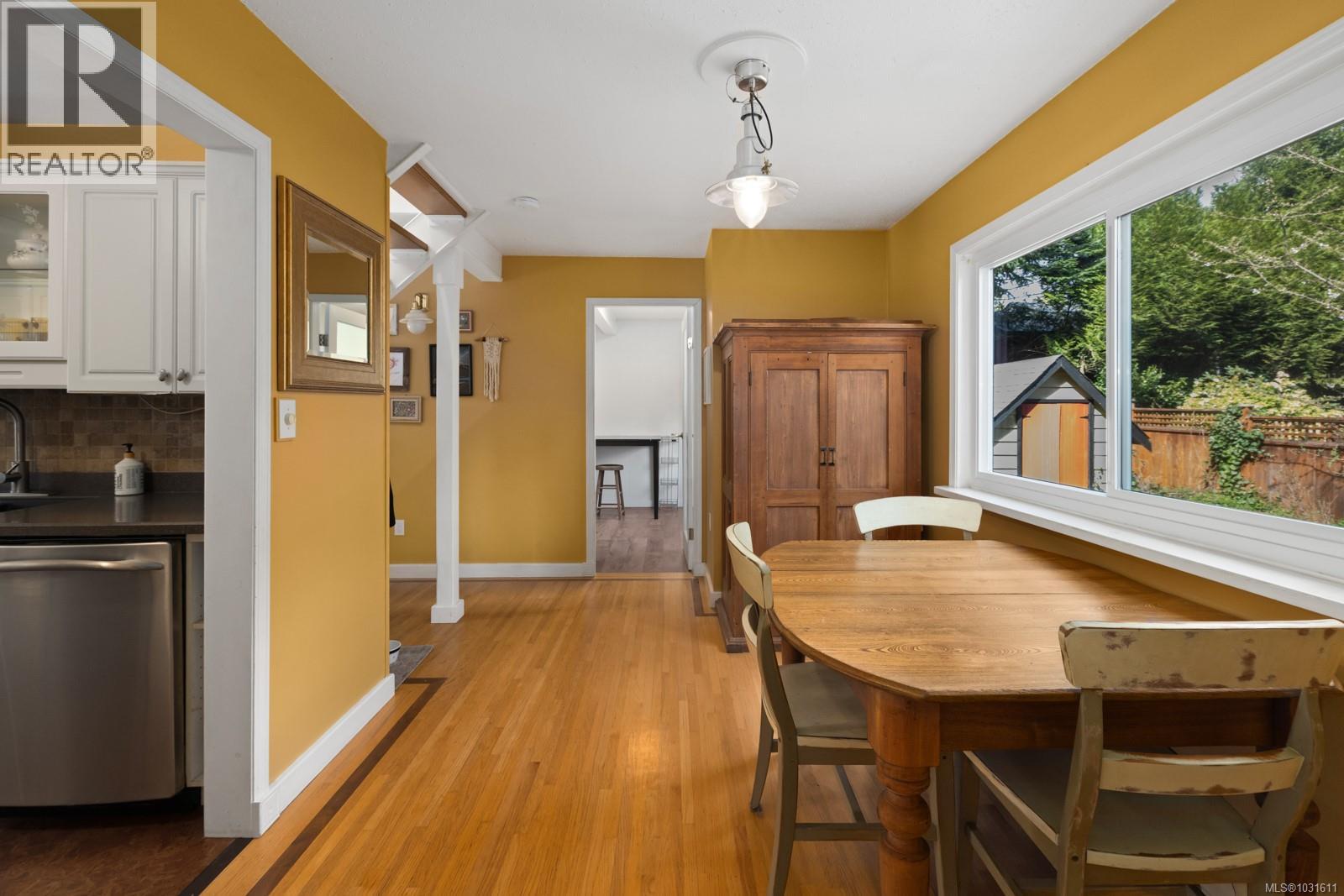 2132 DANDELION LANE - 18